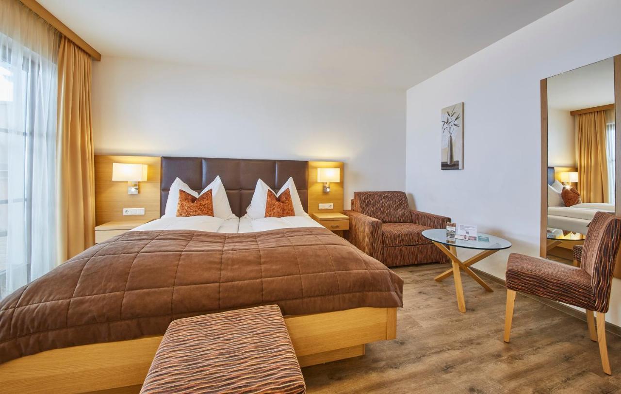Roemerhof Hotel 4*